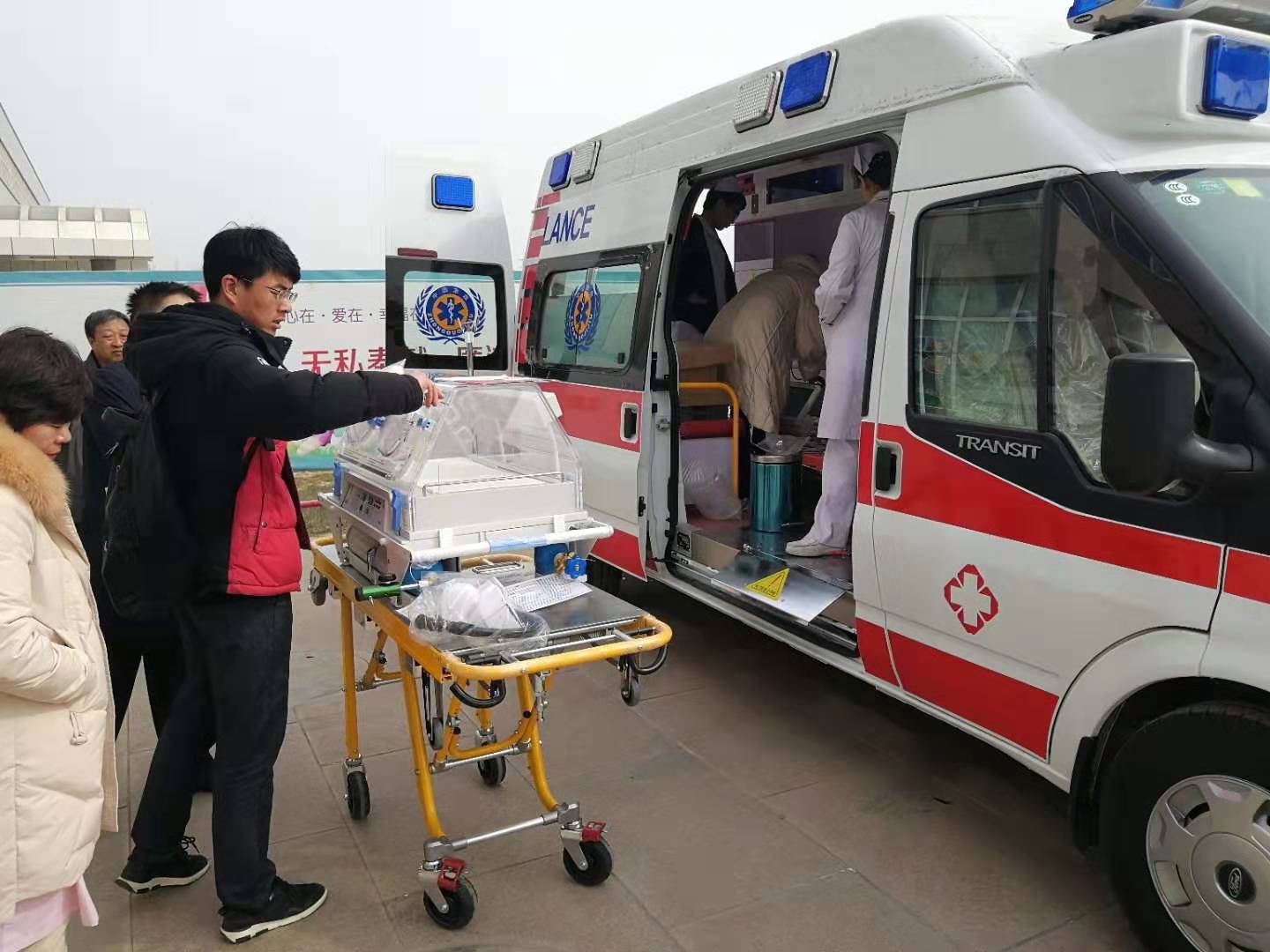 大姚县救护车转院